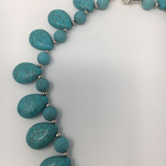 Jewelry Turquoise Teardrop Beads - Picture 8 of 9
